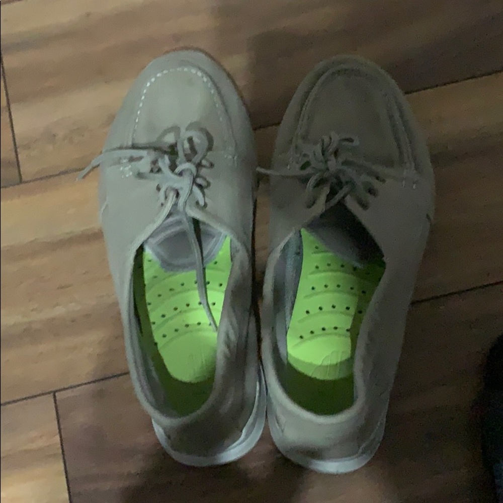 Size 12 sperry Skechers